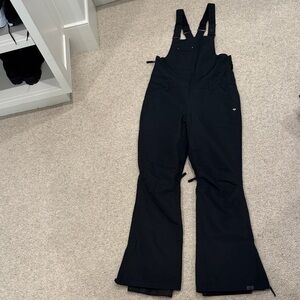 Roxy Black snow bib overalls